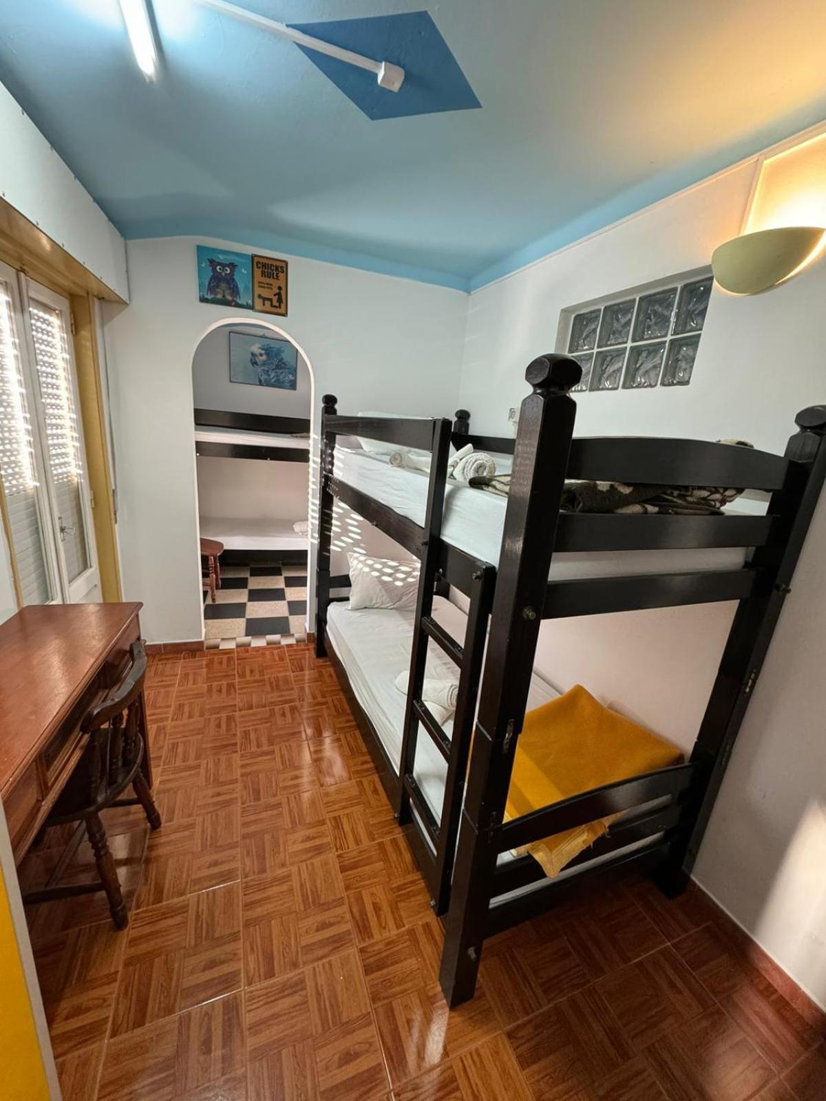 Lagos Central Hostel Ngoại thất bức ảnh