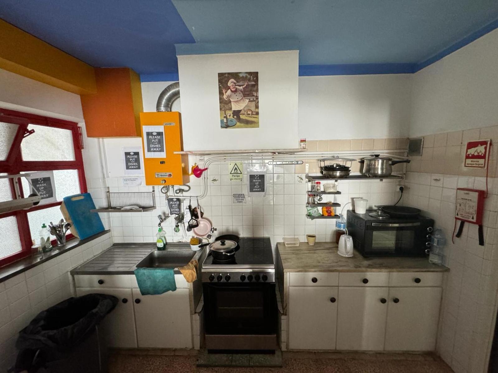 Lagos Central Hostel Ngoại thất bức ảnh