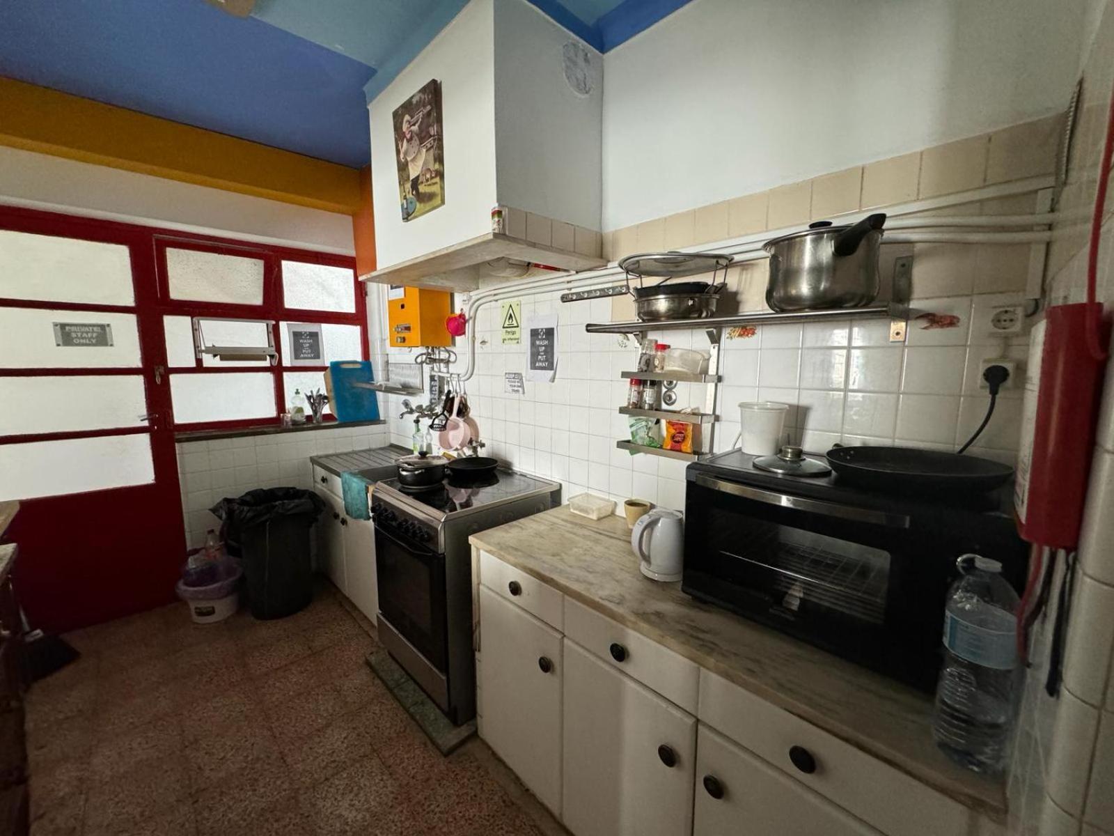 Lagos Central Hostel Ngoại thất bức ảnh