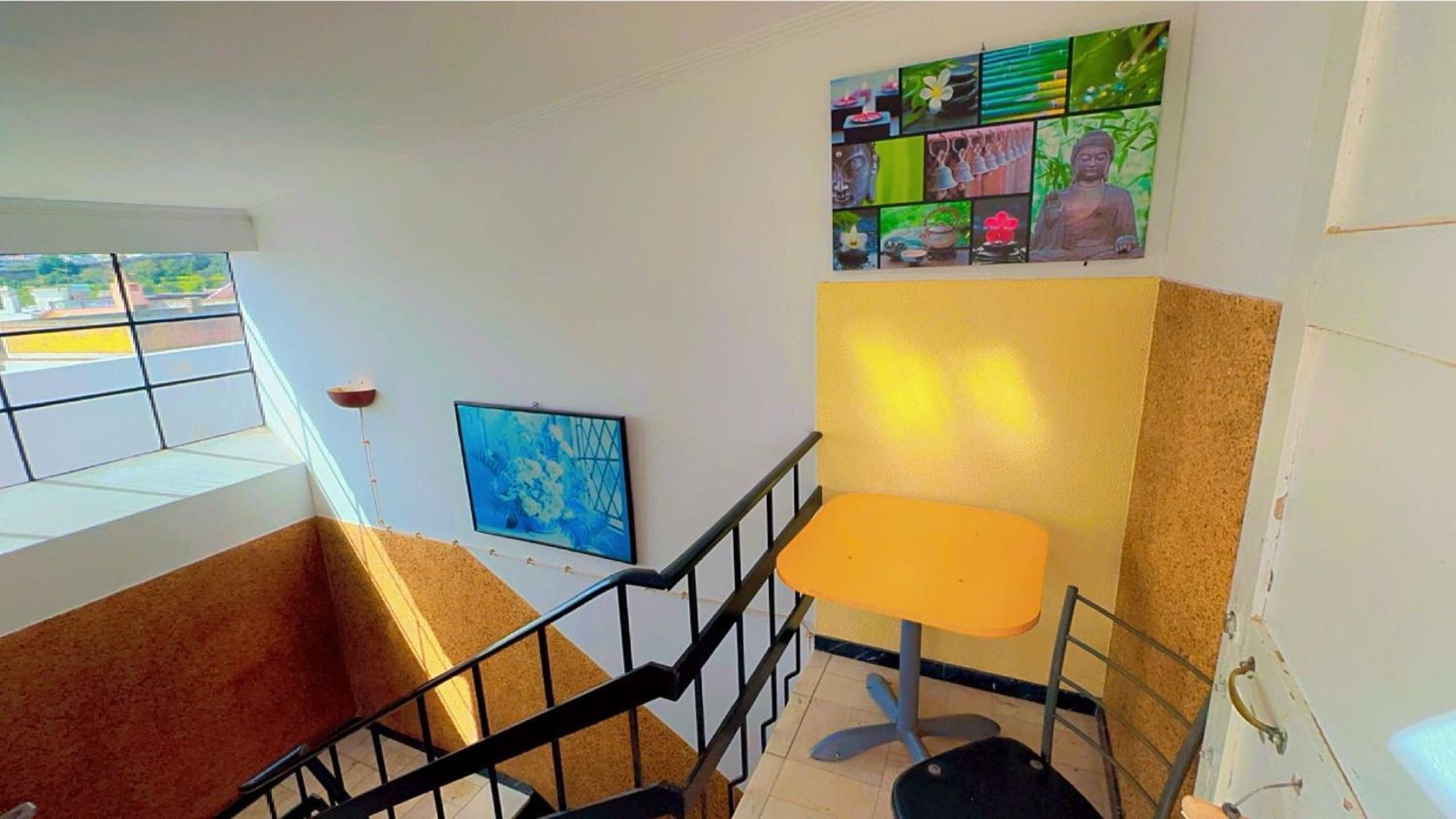 Lagos Central Hostel Ngoại thất bức ảnh