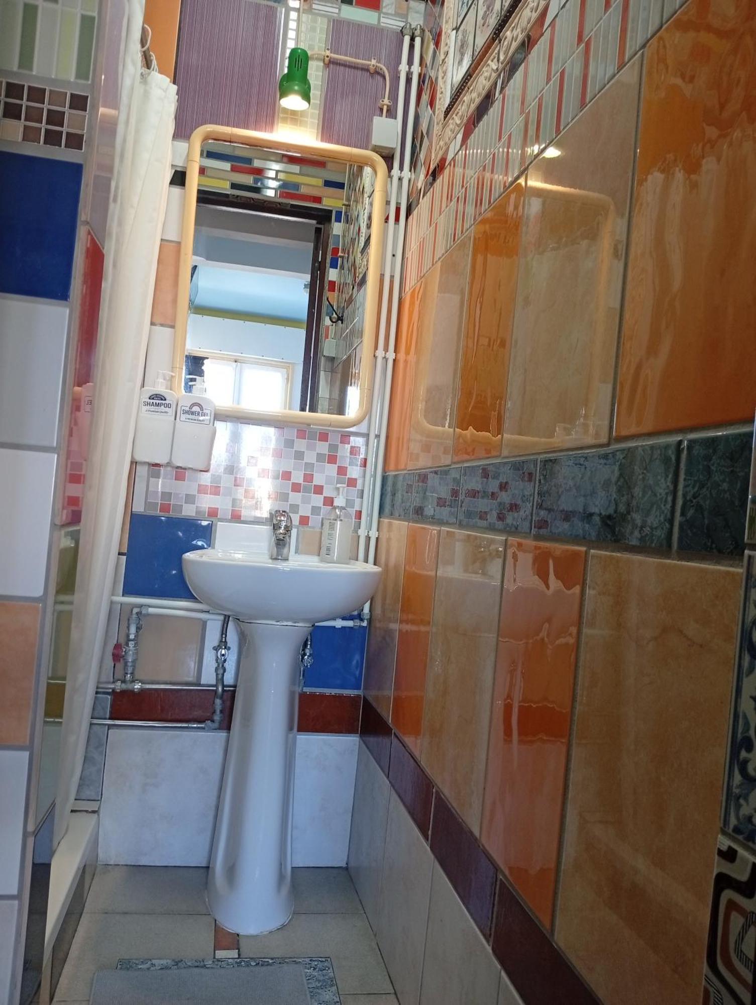 Lagos Central Hostel Ngoại thất bức ảnh